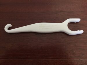 Pessary insertion and removal aid
