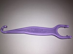 Pessary insertion and removal aid